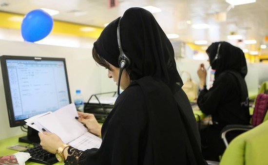 Giá dầu xuống thấp và vai trò của phụ nữ đối với nền kinh tế Trung Đông