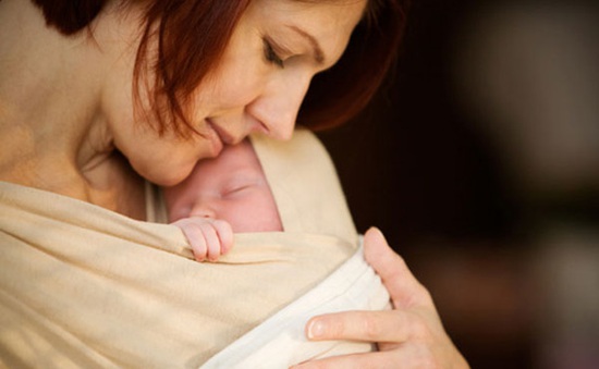 Cái ôm đầu tiên có thể ngăn ngừa tử vong ở trẻ sơ sinh