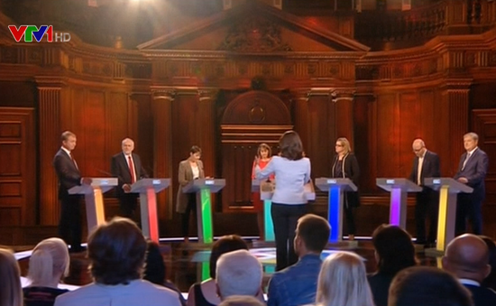 Bầu cử Anh: 7 chính đảng tranh luận trực tiếp trên truyền hình