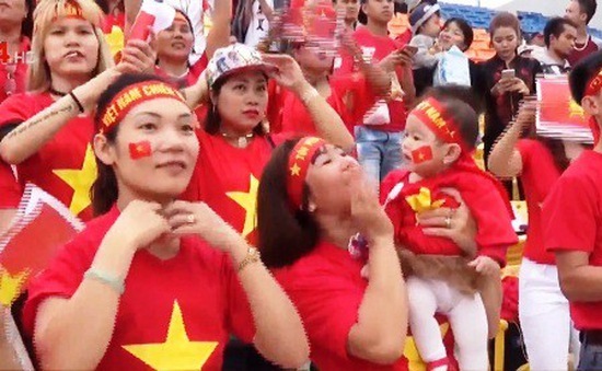 Cộng đồng người Việt tại Đài Loan, Trung Quốc cổ vũ đội tuyển U19 Việt Nam