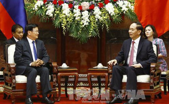Chủ tịch nước tiếp Thủ tướng Lào