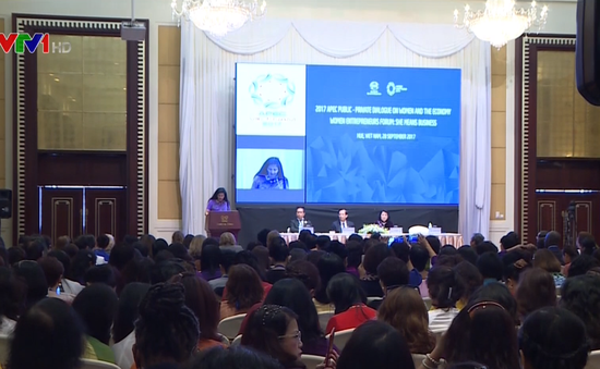 Khai mạc Đối thoại Công - Tư về Phụ nữ và Kinh tế APEC năm 2017