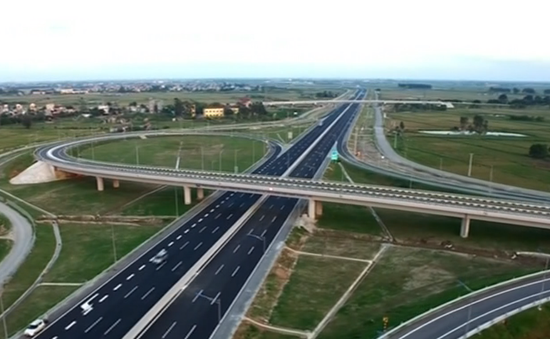 Hỗ trợ 55.000 tỷ đồng xây dựng dự án đường cao tốc Bắc - Nam