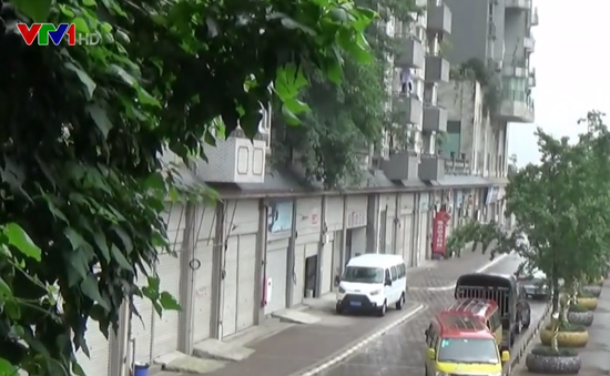 Độc đáo đường trên nóc nhà ở Trung Quốc