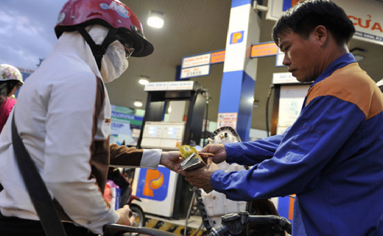 Saigon Petro kiến nghị cho sử dụng xăng A92 trở lại