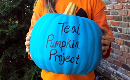Chiến dịch "Bí ngô xanh" mùa Halloween dành cho trẻ dị ứng thức ăn