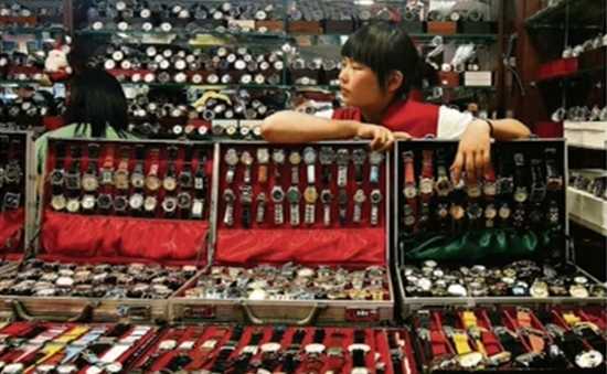 Báo châu Âu: Trình độ làm hàng giả của Trung Quốc ngày càng lên "level"