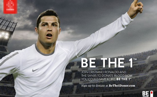 Cristiano Ronaldo làm đại sứ toàn cầu chiến dịch vận động hiến máu