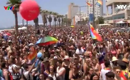 Lễ hội của những người thuộc giới LGBT tại Tel Aviv