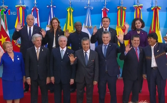 Hội nghị thượng đỉnh Mercosur thúc đẩy tự do thương mại