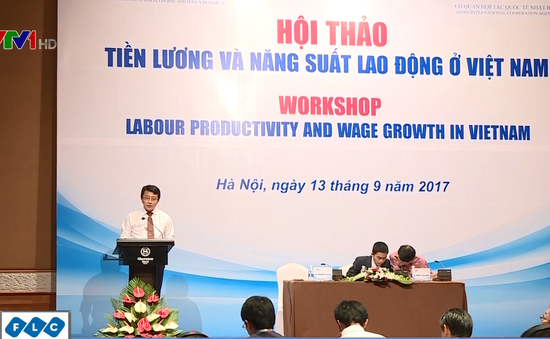 Tăng lương tối thiểu ở Việt Nam nhanh hơn năng suất lao động