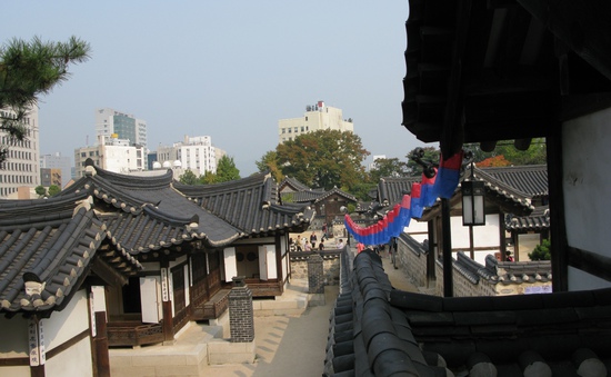Khám phá làng cổ Hanok tại Hàn Quốc