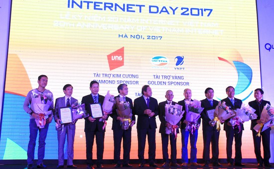 Sếp FPT, Viettel, Bkav… có ảnh hưởng lớn đến sự phát triển Internet Việt Nam