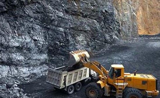 Philippines kiên quyết đóng cửa các mỏ khai khoáng