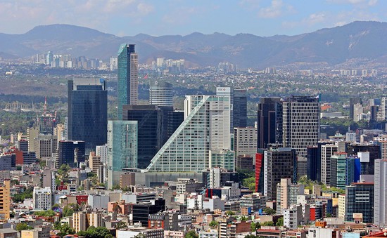 Các công ty công nghệ Mỹ dịch chuyển về Mexico