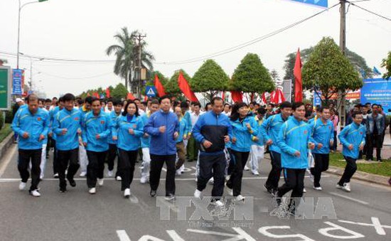 1.000 người tham gia Ngày chạy Olympic vì sức khỏe cộng đồng