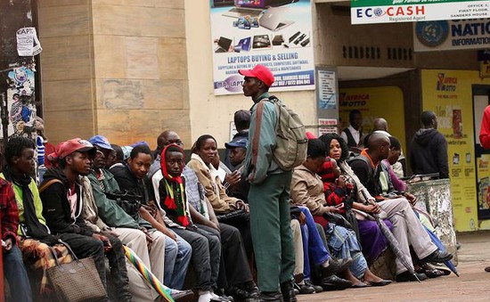 Cuộc sống người dân Zimbabwe trong khủng hoảng chính trị