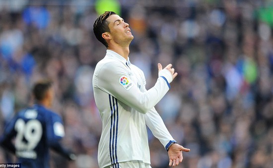 Derby Madrid có nguy cơ thiếu Ronaldo