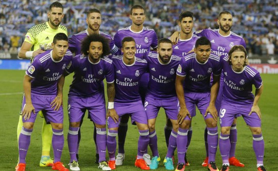 Real Madrid mặc áo tím lạ lẫm ở chung kết Champions League