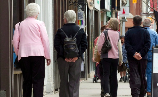 Canada đối mặt với vấn đề lão hóa dân số