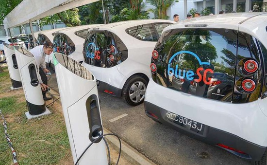 Singapore triển khai dịch vụ chia sẻ xe điện