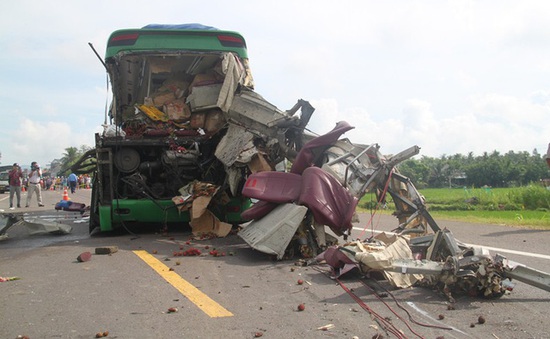 Hé lộ nguyên nhân vụ tai nạn thảm khốc tại Bình Định