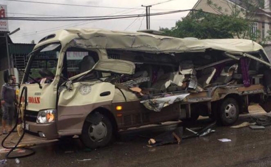 Nghệ An: 6 người thiệt mạng trong 2 vụ tai nạn giao thông