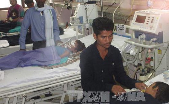 64 trẻ tử vong tại bệnh viện Ấn Độ nghi do thiếu bình thở oxy