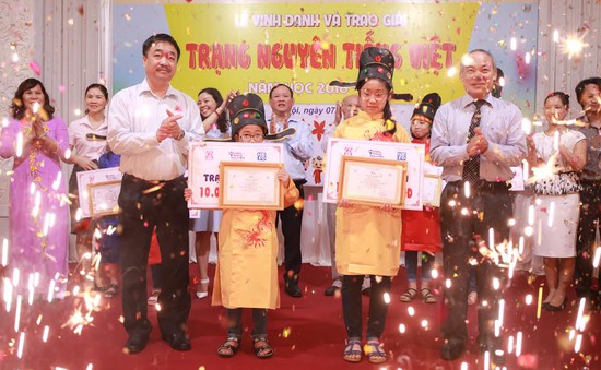 Vinh danh "Trạng Nguyên Tiếng Việt" năm học 2016 – 2017