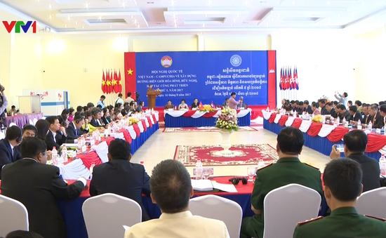 Việt Nam - Campuchia xây dựng đường biên giới hòa bình, hữu nghị