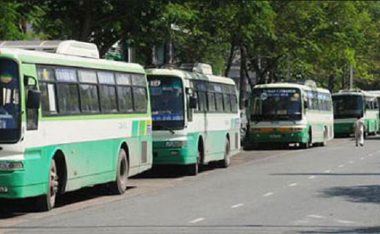 TP.HCM tăng hơn 1.200 chuyến xe bus phục vụ Tết Dương lịch