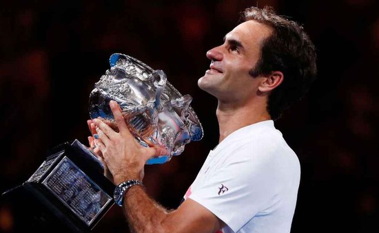 Roger Federer khóc nức nở trong ngày tạo nên huyền thoại của làng banh nỉ