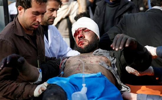 Gần 100 người thiệt mạng trong vụ nổ tại Kabul, Afghanistan
