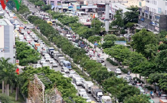 Triển khai nhiều giải pháp chống ùn tắc ở khu vực sân bay Tân Sơn Nhất
