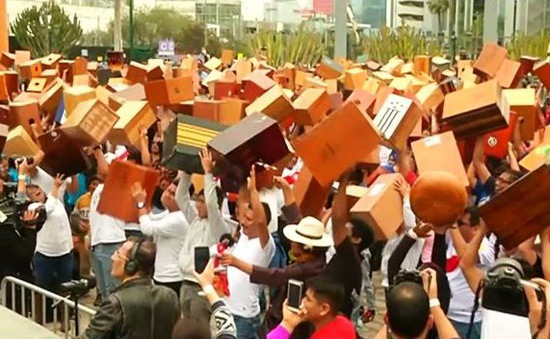Sôi động lễ hội trống Cajon tại Peru