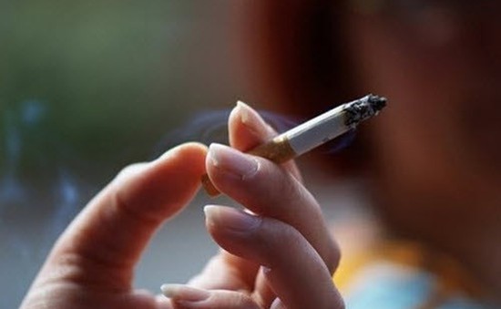 Giá thuốc lá còn rẻ, tỷ lệ người hút thuốc ở Việt Nam vẫn rất cao