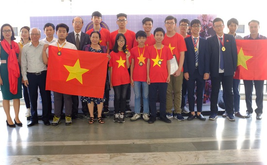 Đoàn Việt Nam thắng lớn tại Triển lãm quốc tế dành cho các nhà sáng tạo trẻ IEYI 2018