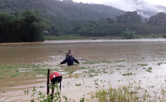 Lào Cai: Lũ quét bất thường tại Vĩnh Yên, 8 nhà dân bị lũ cuốn trôi