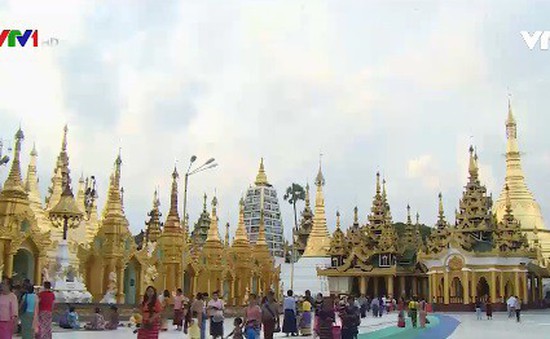 Chùa vàng Shwedagon - Kỳ quan của Myanamar