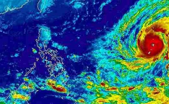 Siêu bão Yutu đổ bộ Philippines gây ngập lụt và lở đất