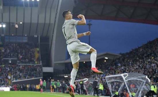 Juventus xây chắc ngôi đầu ngày Ronaldo ghi bàn quyết định