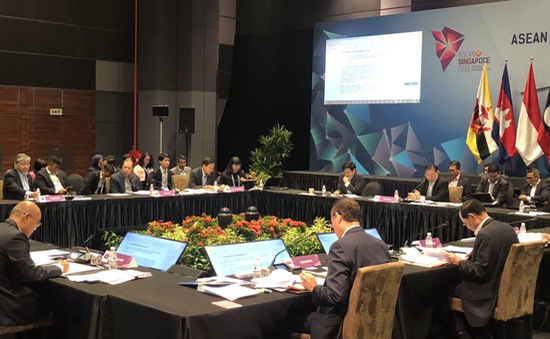 Khẩn trương hoàn tất công tác chuẩn bị cho Hội nghị Cấp cao ASEAN lần thứ 33