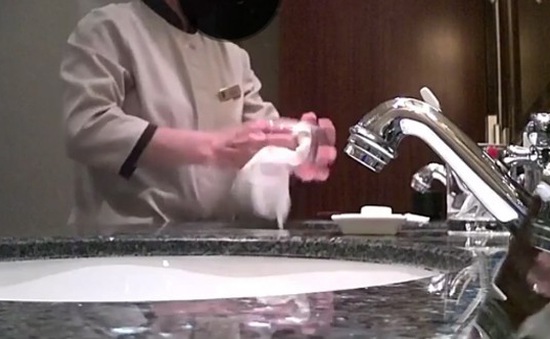 Bê bối vệ sinh tại các khách sạn 5 sao ở Trung Quốc