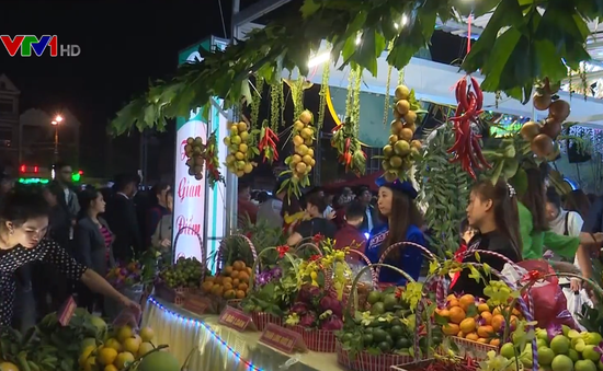 Khai mạc Hội chợ cam, bưởi và các sản phẩm đặc trưng huyện Lục Ngạn