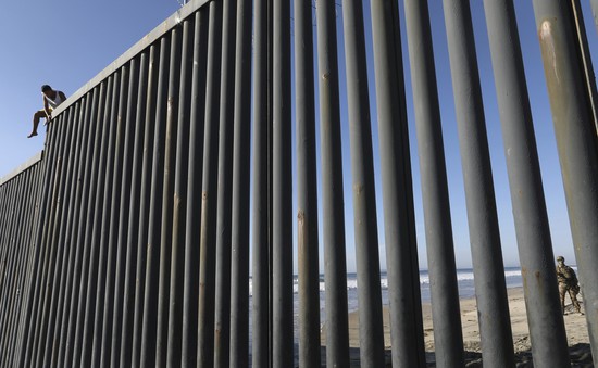 Mỹ xác nhận đạt thỏa thuận về người di cư với Mexico