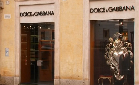 Dolce & Gabbana lao đao trước làn sóng tẩy chay tại Trung Quốc