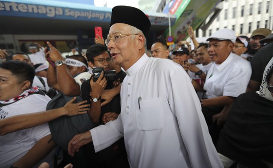 Malaysia bắt giữ cựu Thủ tướng Najib Razak