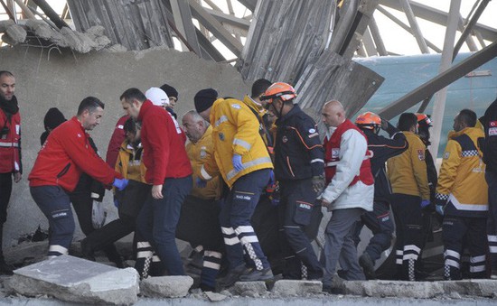 Thổ Nhĩ Kỳ bắt 3 đối tượng sau vụ tai nạn tàu cao tốc