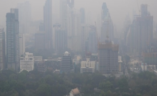 Bangkok, Thái Lan phun nước chống ô nhiễm không khí