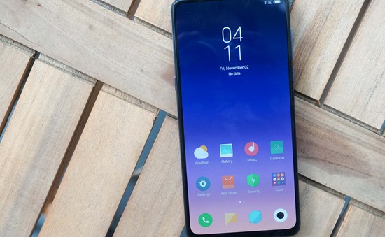 Smartphone trượt đầu tiên của Xiaomi bán tại Việt Nam với giá 12,9 triệu đồng